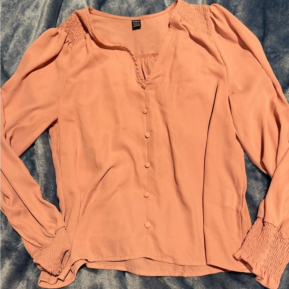 Shirt Bundle - Large ✨ - Picture 11 of 12